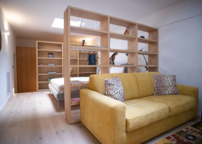 Varanini Luxury Double Bedroom Two And Sauna *